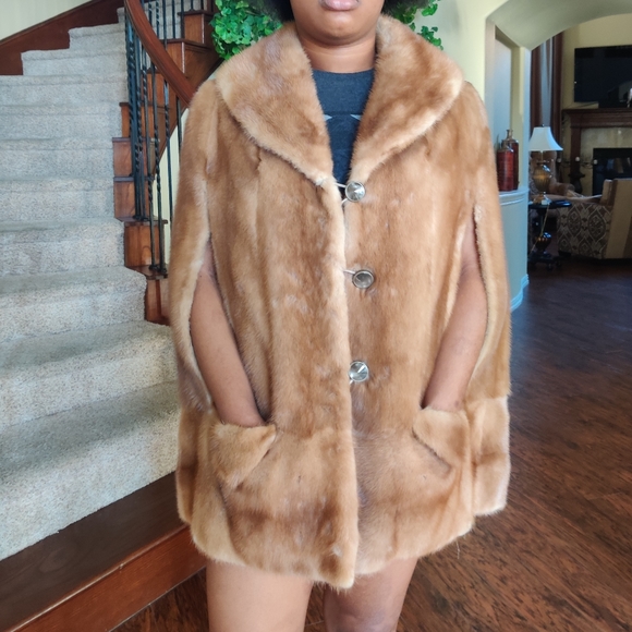 Vintage Jackets & Blazers - Vintage Mink Fur Poncho Coat